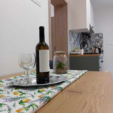Family Apartments Leona マカルスカ エクステリア 写真