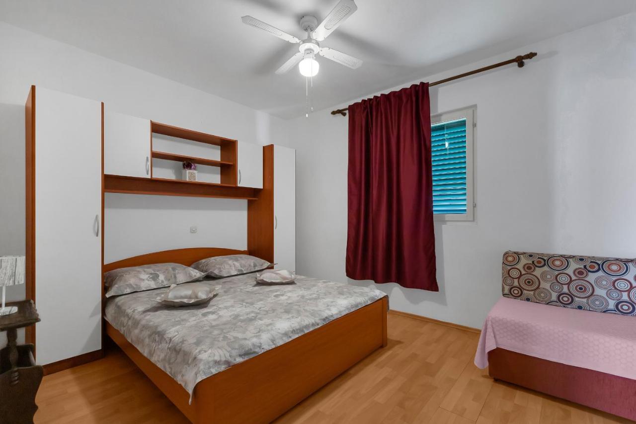 Family Apartments Leona マカルスカ エクステリア 写真