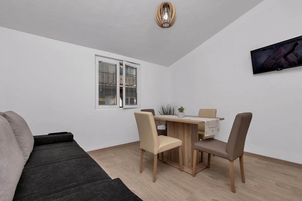 Family Apartments Leona マカルスカ エクステリア 写真